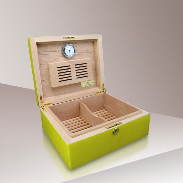 Donatus Cedar Cigar Humidor Case – Large Capacity Cigar Storage Box with Humidifier & Hygrometer