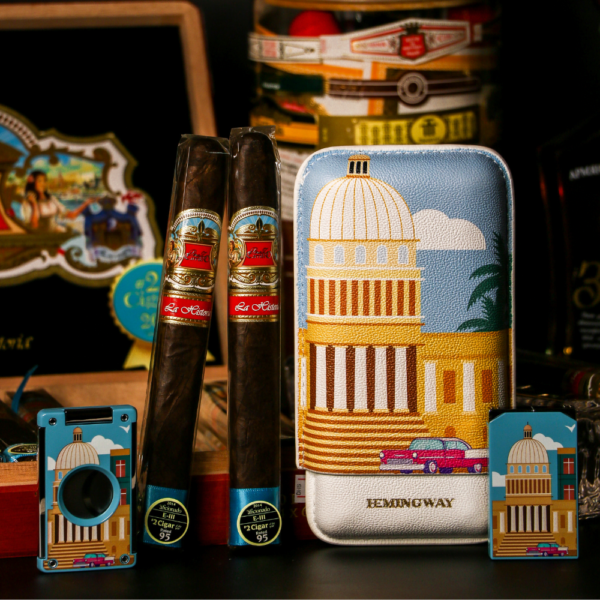 The Hemingway Design Set Includes a Cigar Cutter and Leather Cigar Case Special Edition - Image 6