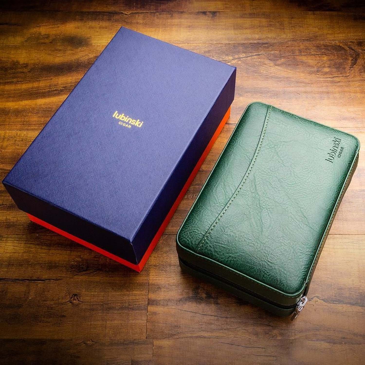 Lubinski Travel Humidor with Premium Lighter Set – 6 Cigar Capacity, Premium quality lighter, Cedar Wood Hydrometer, Portable Cigar Case with Humidity Control, Elegant Green Design - Image 6