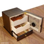 CIGAROL Glass Top Cigar Humidor Set | Modern Carbon Fiber Design & Digital Hygrometer - Image 8